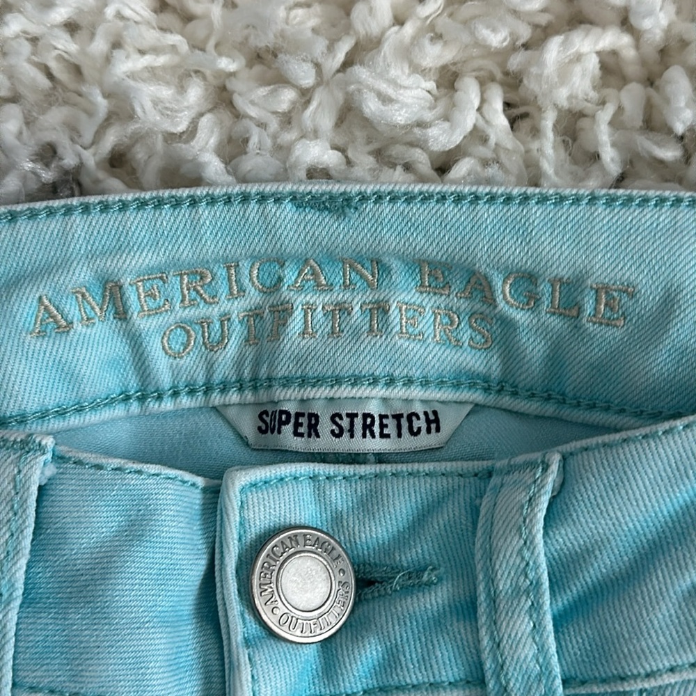 Distressed Jeans - Picture 2 of 5